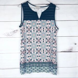 Lila Rose Sleeveless Top size Medium